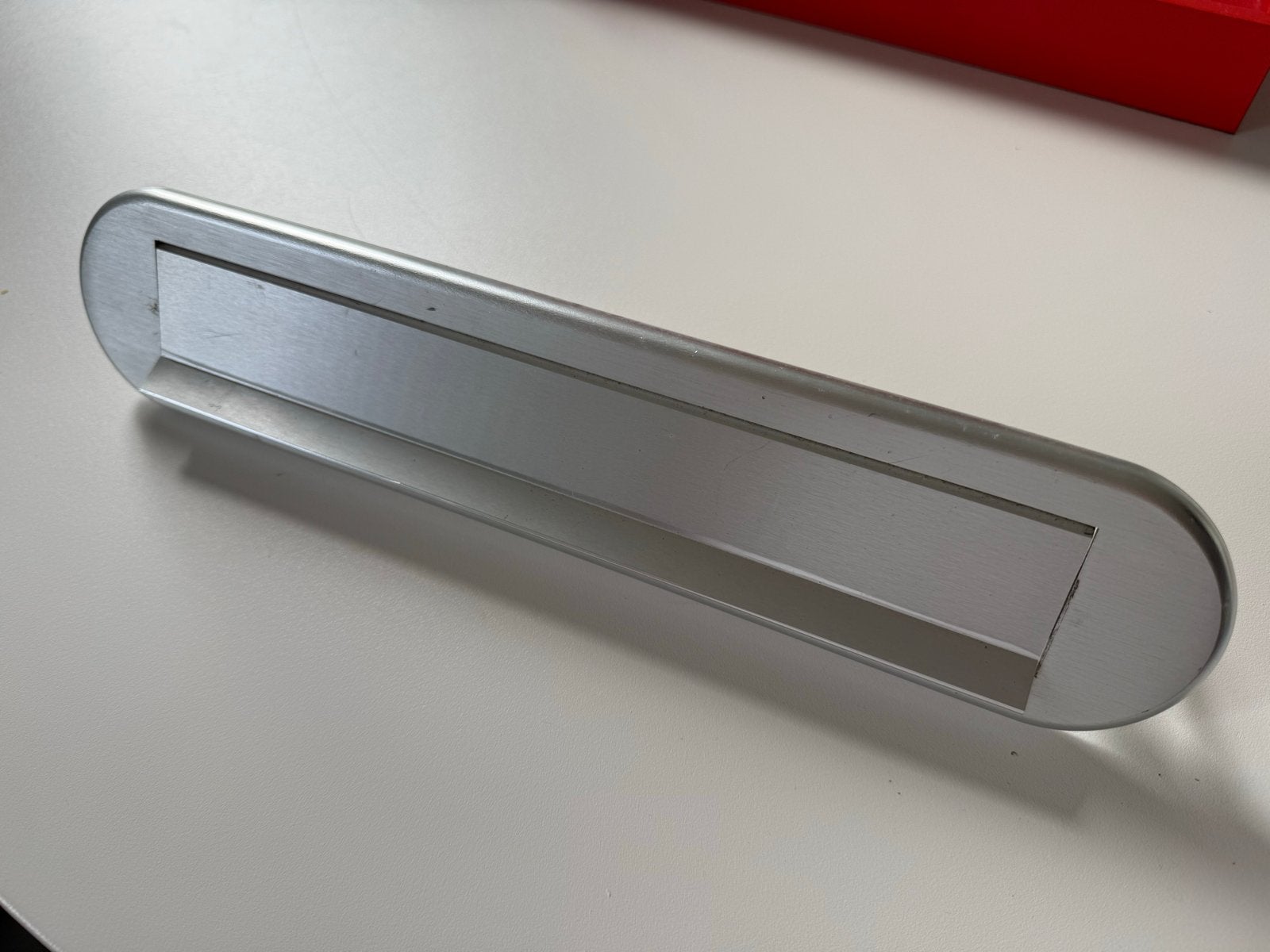 Hoppe Bonn Briefplaat 454 in Aluminium, Gebruikt, Ophalen of Verzenden, Zilver, Metaal