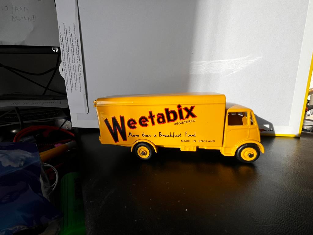 DINKY TOYS GUY WEETABIX ZELDZAAM !, Hobby en Vrije tijd, Ophalen of Verzenden, Zo goed als nieuw, Bus of Vrachtwagen, Dinky Toys
