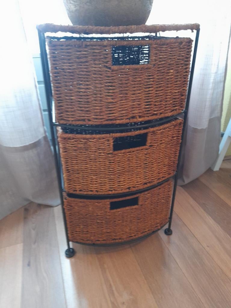 Ladekast met 3 rieten manden - Vintage stijl, Huis en Inrichting, Kasten | Ladekasten, Gebruikt, Minder dan 100 cm, 25 tot 50 cm