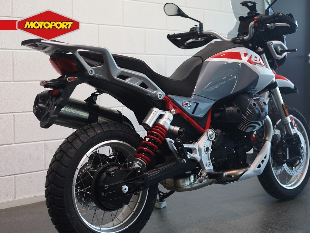 Moto Guzzi V 85 TT (bj 2026), Motoren, Motoren | Moto Guzzi, Verkoop@piaggio.nl, Piaggio & C .s.p.a., Viale Rinaldo Piaggio 25
56025  Pontedera, IT