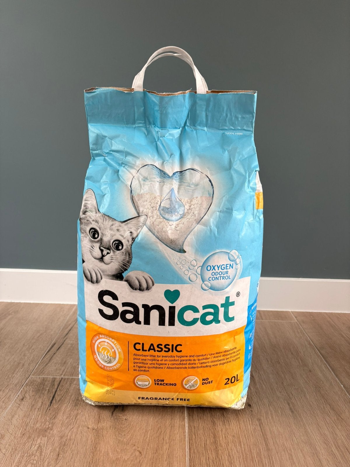Sanicat Classic Ongeopend - Absorbent Litter - 20L, Ophalen of Verzenden, Zo goed als nieuw, Gesloten