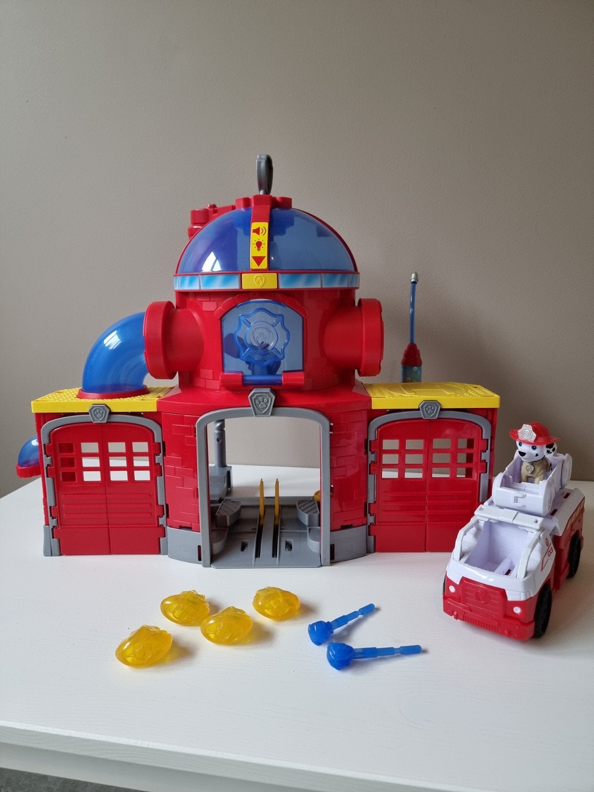 Paw Patrol Brandweerkazerne met Marshall en brandweerauto, Ophalen, Zo goed als nieuw, Jongen of Meisje