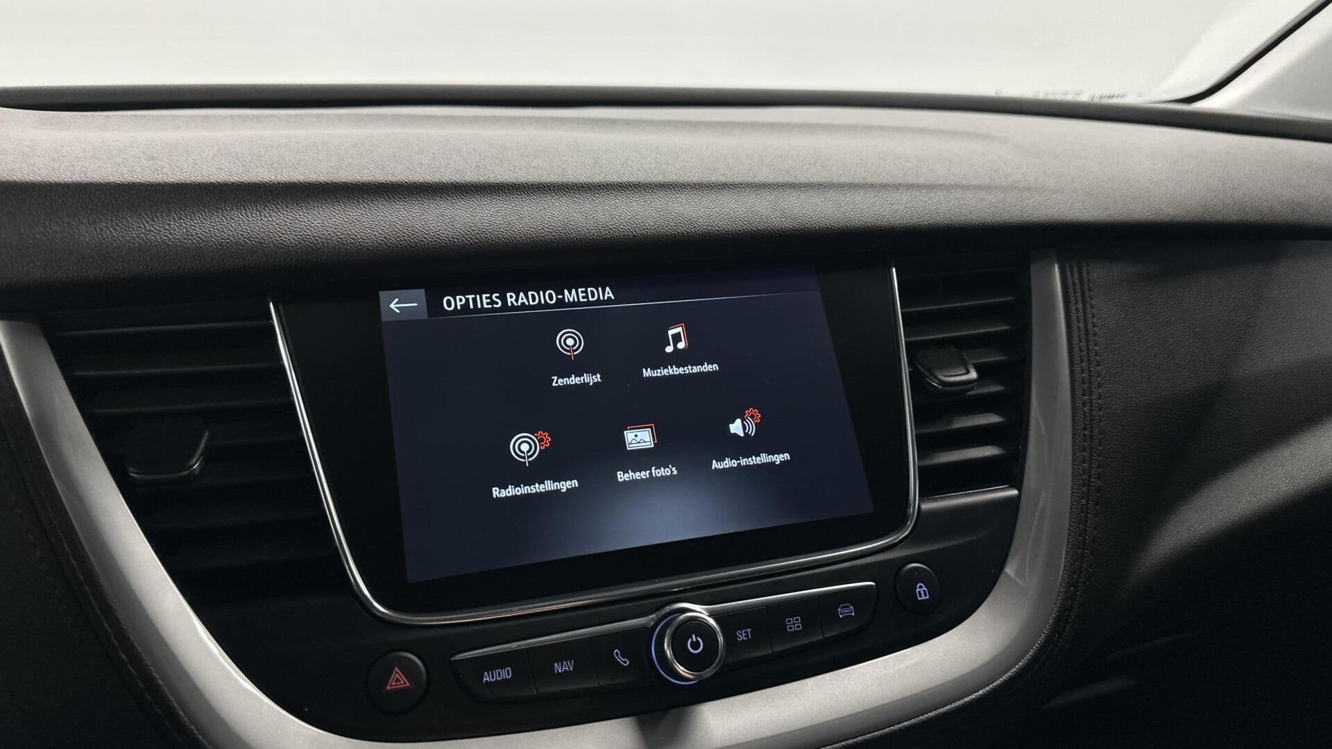 Foto 34 van Opel Grandland X 1.2 Turbo Innovation AUTOMAAT STOELVER CRUI