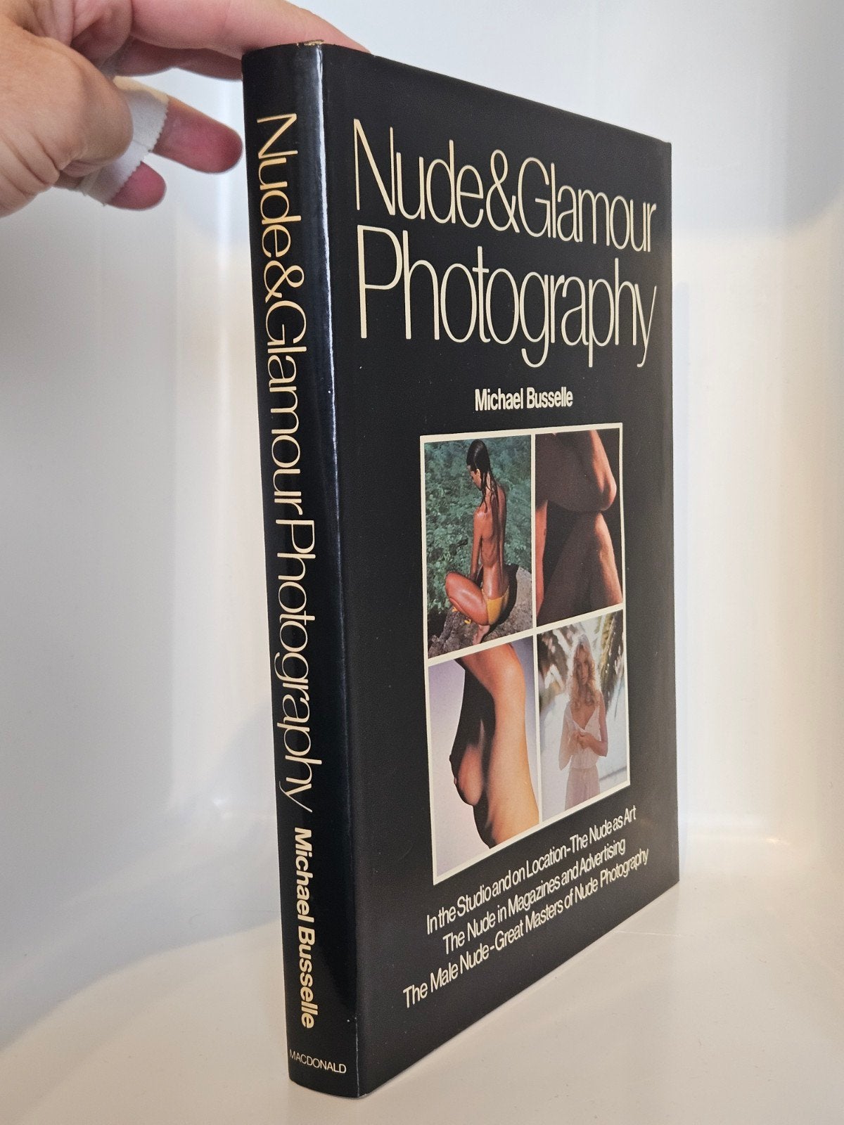 Nude & Glamour photography Michael Busselle 1981, Gelezen, Michael Busselle, Verzenden, Overige onderwerpen