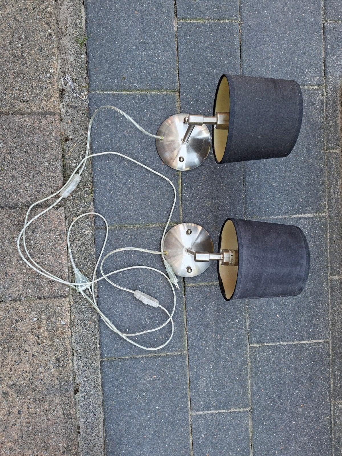Set van 2 Kwantum wandlampen met zwarte kappen, Ophalen, Met snoer/stekker, Zwart, E14 (klein)