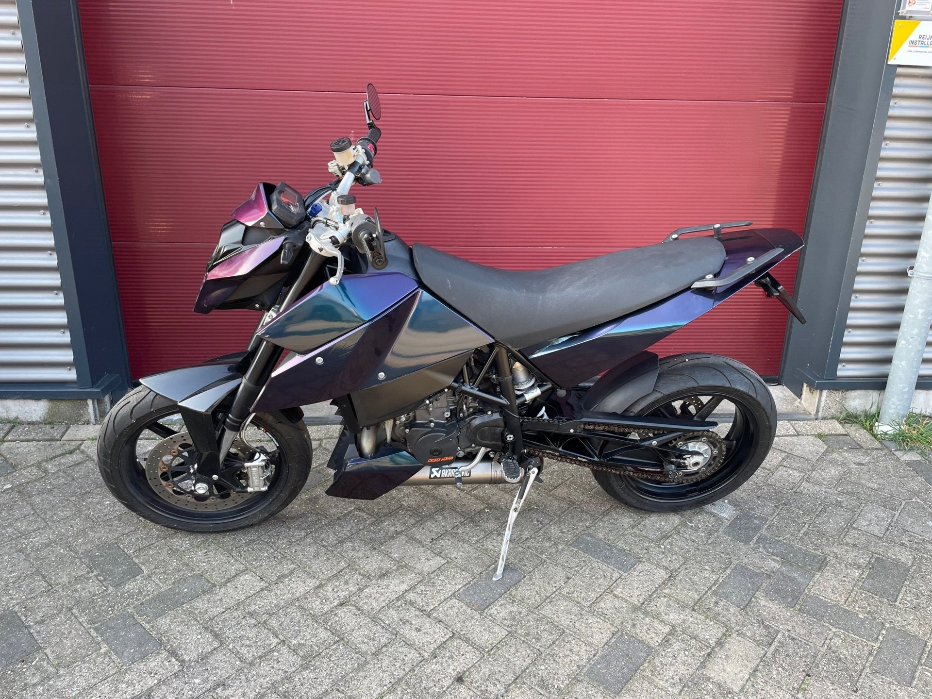 KTM 690 Duke A2 akrapovic, Toermotor, 654 cc, I.G. Hoogendijk, Handgeschakeld