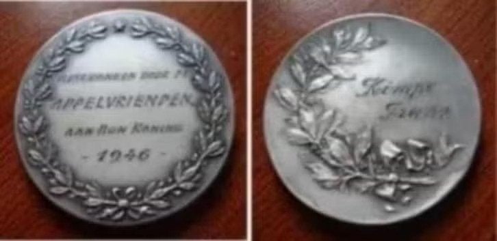 Verzilverde bronzen medaille De Appelvrienden 1946, Postzegels en Munten, Verzenden, Brons, Buitenland
