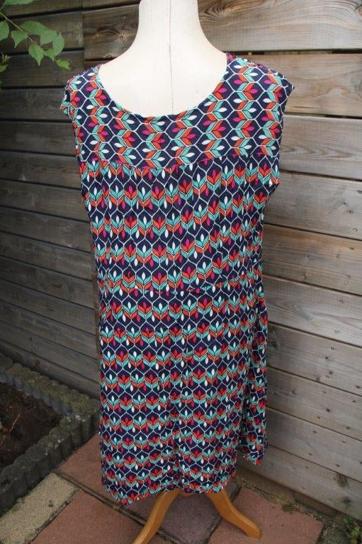 Jurk gekleurd Tantilly mt Xl/XXL Vaste prijs, Kleding | Dames, Overige kleuren, Verzenden, Maat 46/48 (XL) of groter, Zo goed als nieuw