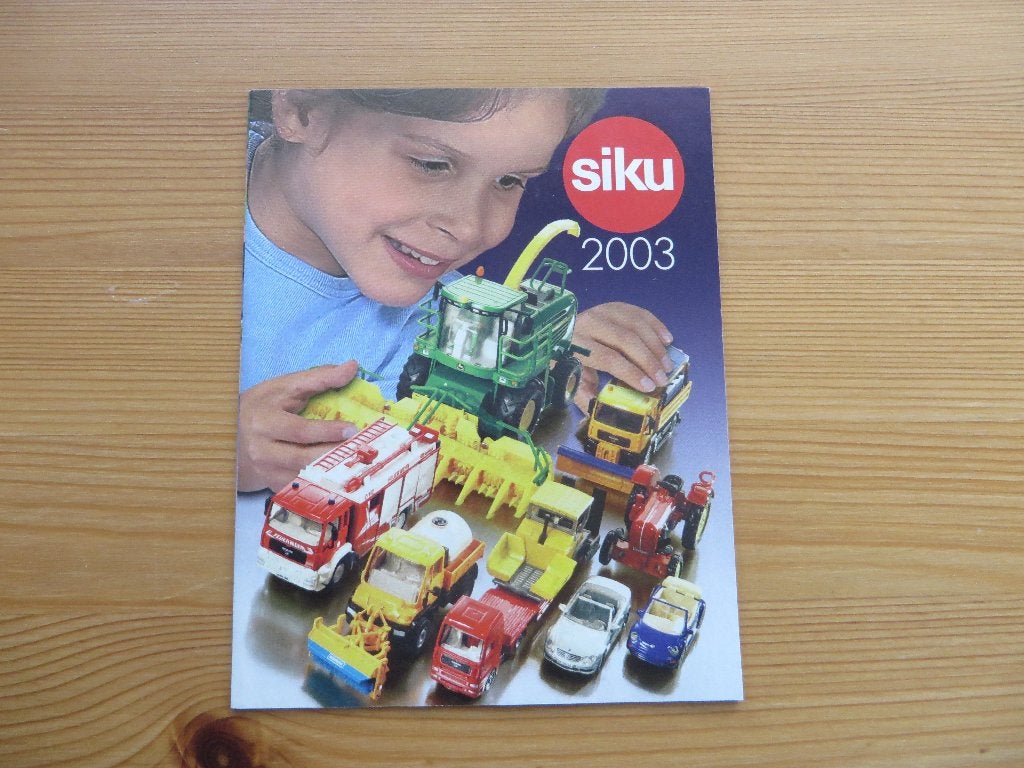 Siku Catalogus 2003, Ophalen of Verzenden, Zo goed als nieuw, Bus of Vrachtwagen, SIKU