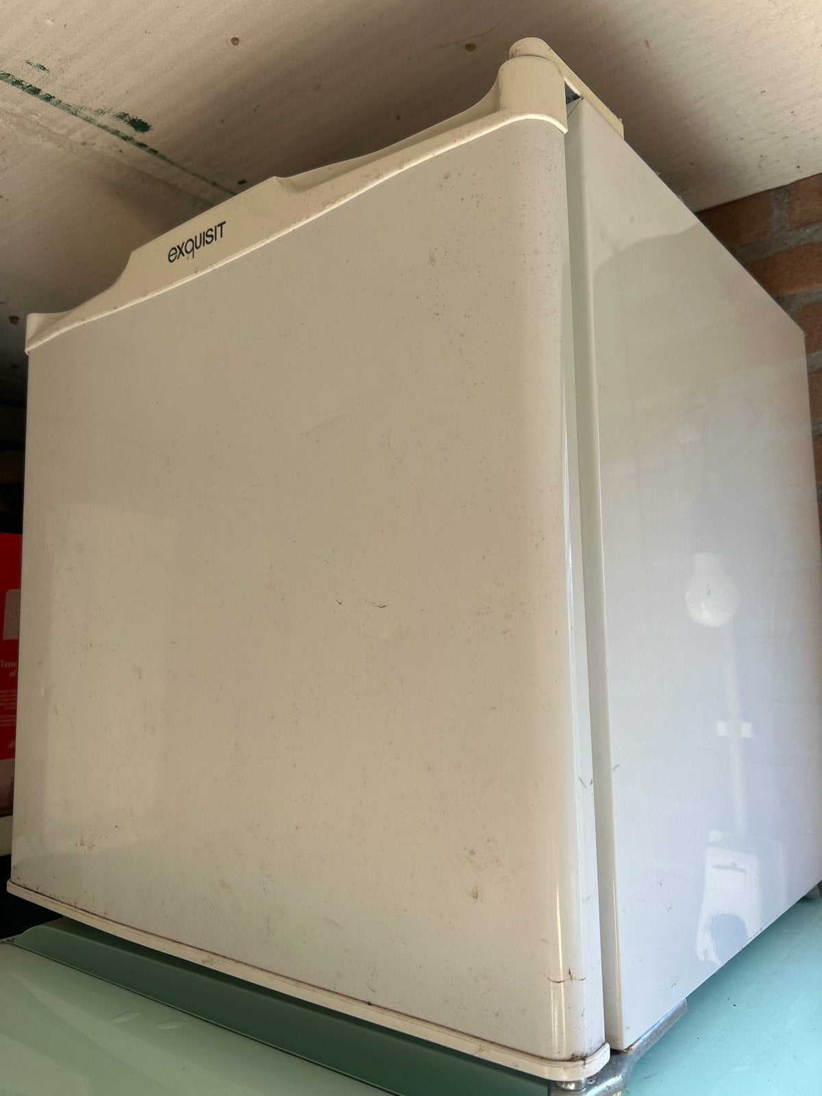 Kleine vriezer, compact en handig, zelf schoon te maken, Witgoed en Apparatuur, Gebruikt, Minder dan 85 cm, Ophalen of Verzenden
