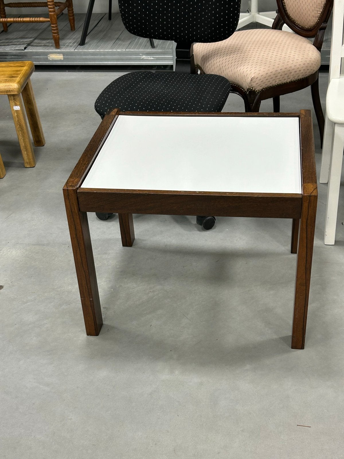 Vintage Pastoe bijzettafel met wit blad, Ophalen of Verzenden