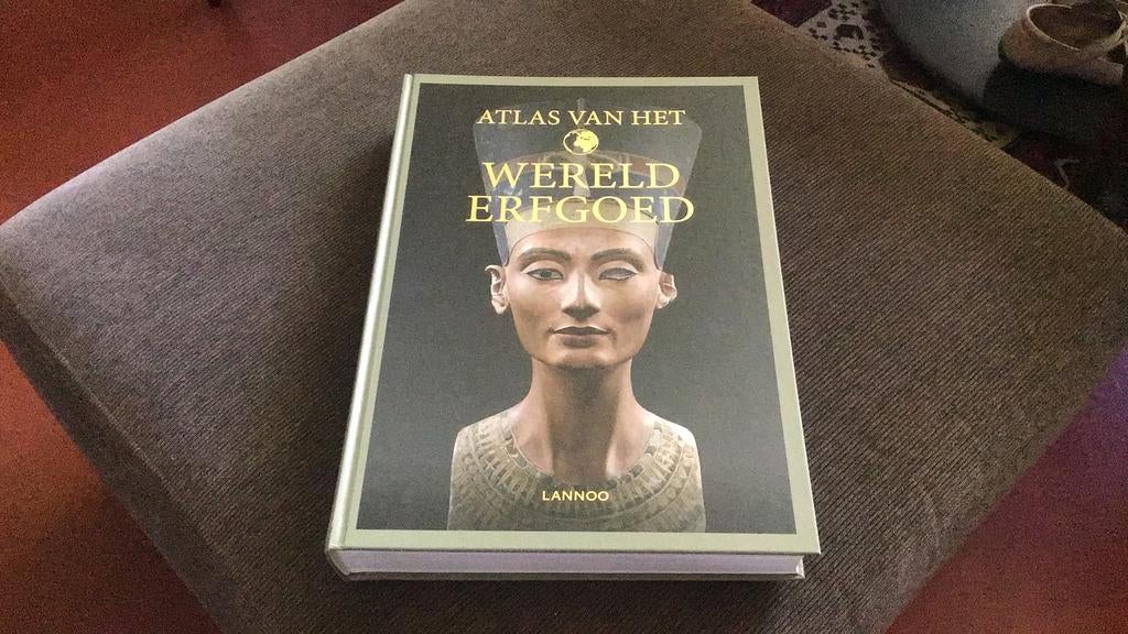 Atlas van het Werelderfgoed, Europa, Ophalen of Verzenden, Zo goed als nieuw, Reisgids of -boek