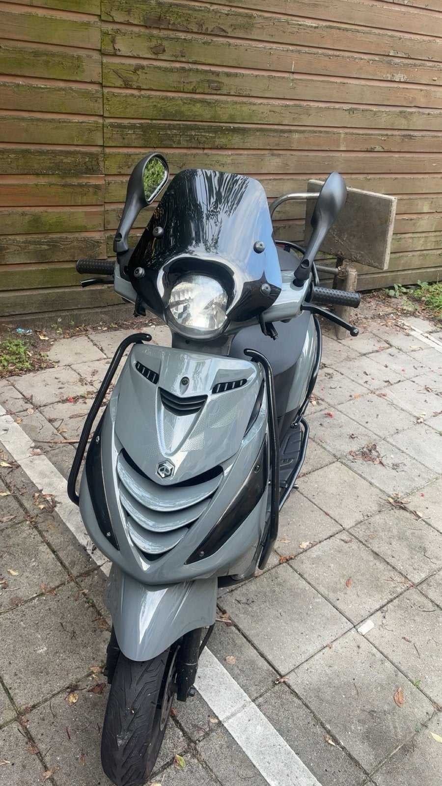 Piaggio Zip 4-takt 2018 | Grijze SP-kappen | Blauw kenteken, Ophalen, Maximaal 45 km/u, Zip, Zo goed als nieuw