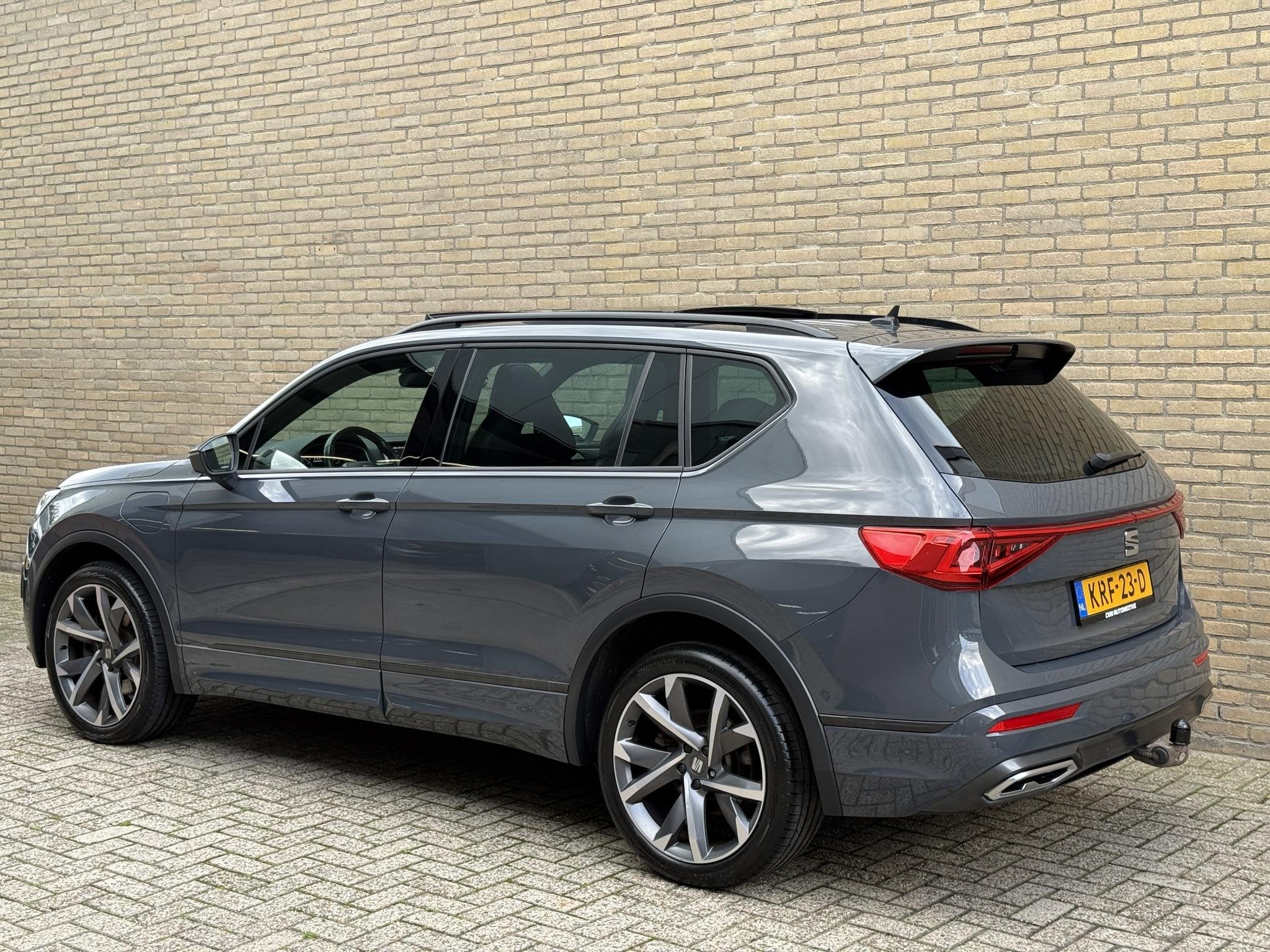 SEAT Tarraco 1.4 TSI e-Hybrid PHEV FR | Trekhaak | Panoramad, Auto's, Stof, 4 cilinders, Hybride Elektrisch/Benzine, 13 kWh