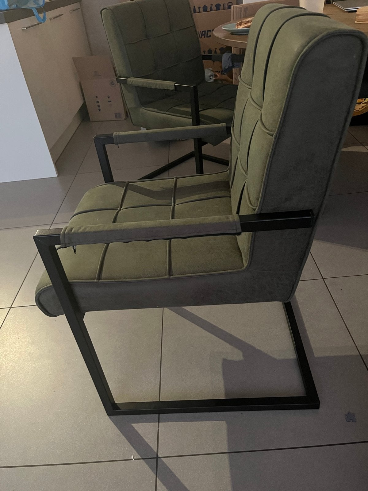 3x Comfortabele eetkamerstoelen - Groen met metalen frame, Ophalen, Gebruikt, Overige kleuren, Drie