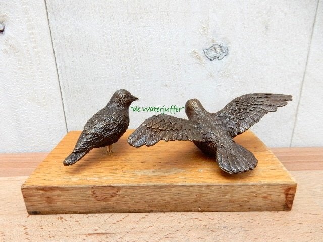 076* Bronzen set vogeltjes (Boven €75 geen verzendkosten), Tuin en Terras, Ophalen of Verzenden, Nieuw, Overige materialen, Dierenbeeld