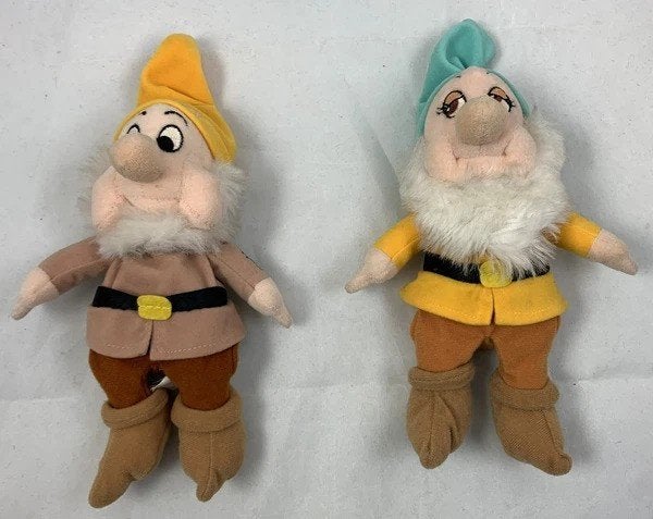 Disney World Sneeuwwitje en de zeven dwergen knuffel, Verzenden, Sneeuwwitje of Doornroosje, Zo goed als nieuw, Noidea@gmail.com