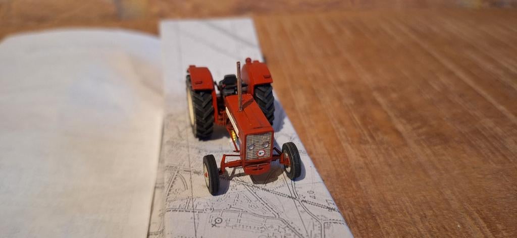 CORMICK 624 MINIATUUR TRACTOR AGRARISCH TREKKER LANDBOUWSCHA, Ophalen, Nieuw