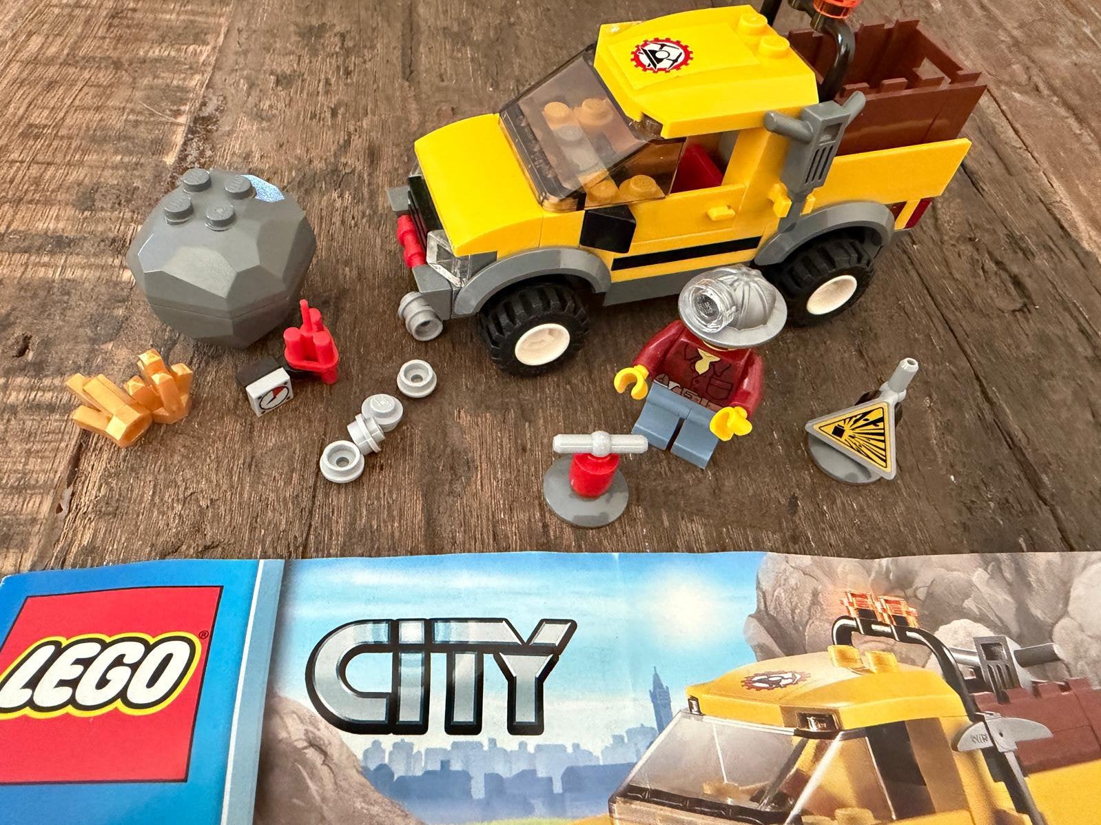 4200 compleet incl boekje minifigure accessoires, City, Lego, Ophalen of Verzenden, Zo goed als nieuw