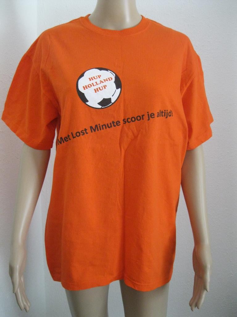 maat M, 1 nieuw Gildan Heavy Cotton T-shirt, oranje, 67 cm., Maat 48/50 (M), Nieuw, Oranje, Ophalen of Verzenden