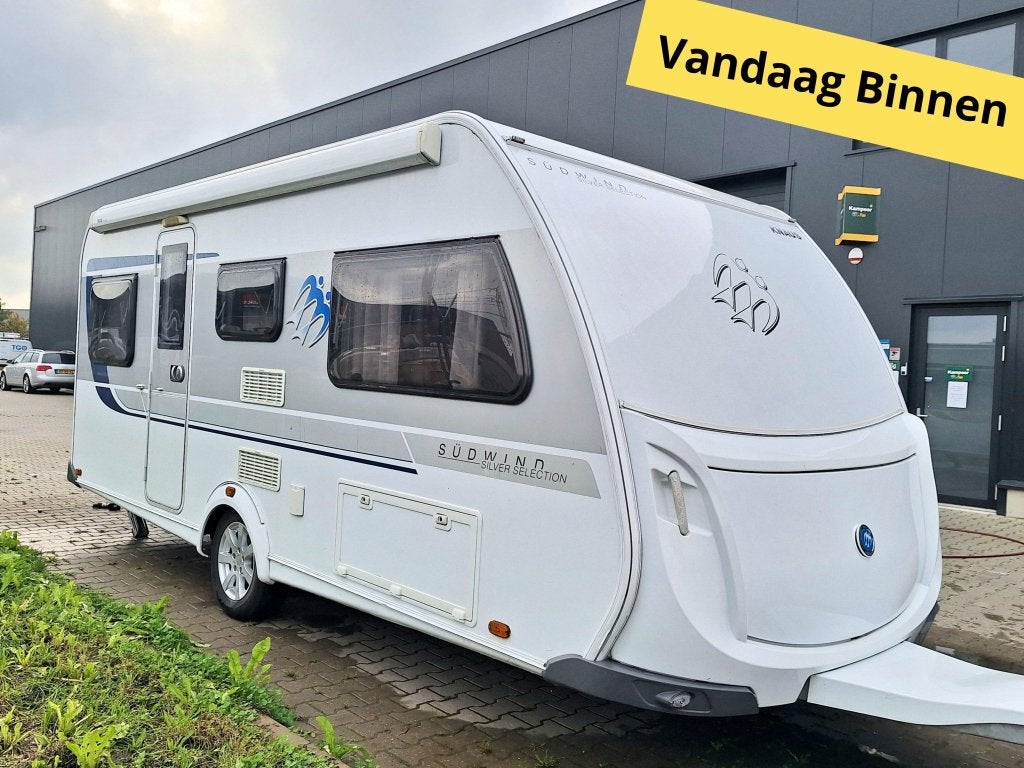 Knaus Sudwind Silver Selection 500 EU Mover + Cassetteluifel, Caravans en Kamperen, Rondzit, Bedrijf, Fietsenrek, 5 tot 6 meter