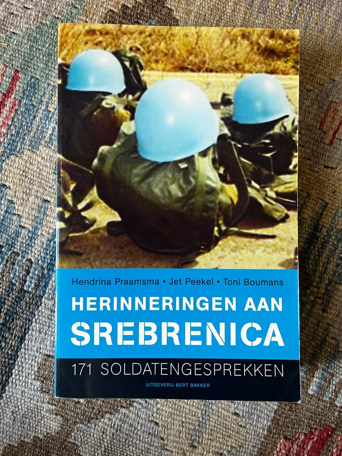 Herinneringen aan Srebrenica - 171 Soldatengesprekken, Boeken, Ophalen of Verzenden, 1945 tot heden, Gelezen, Landmacht