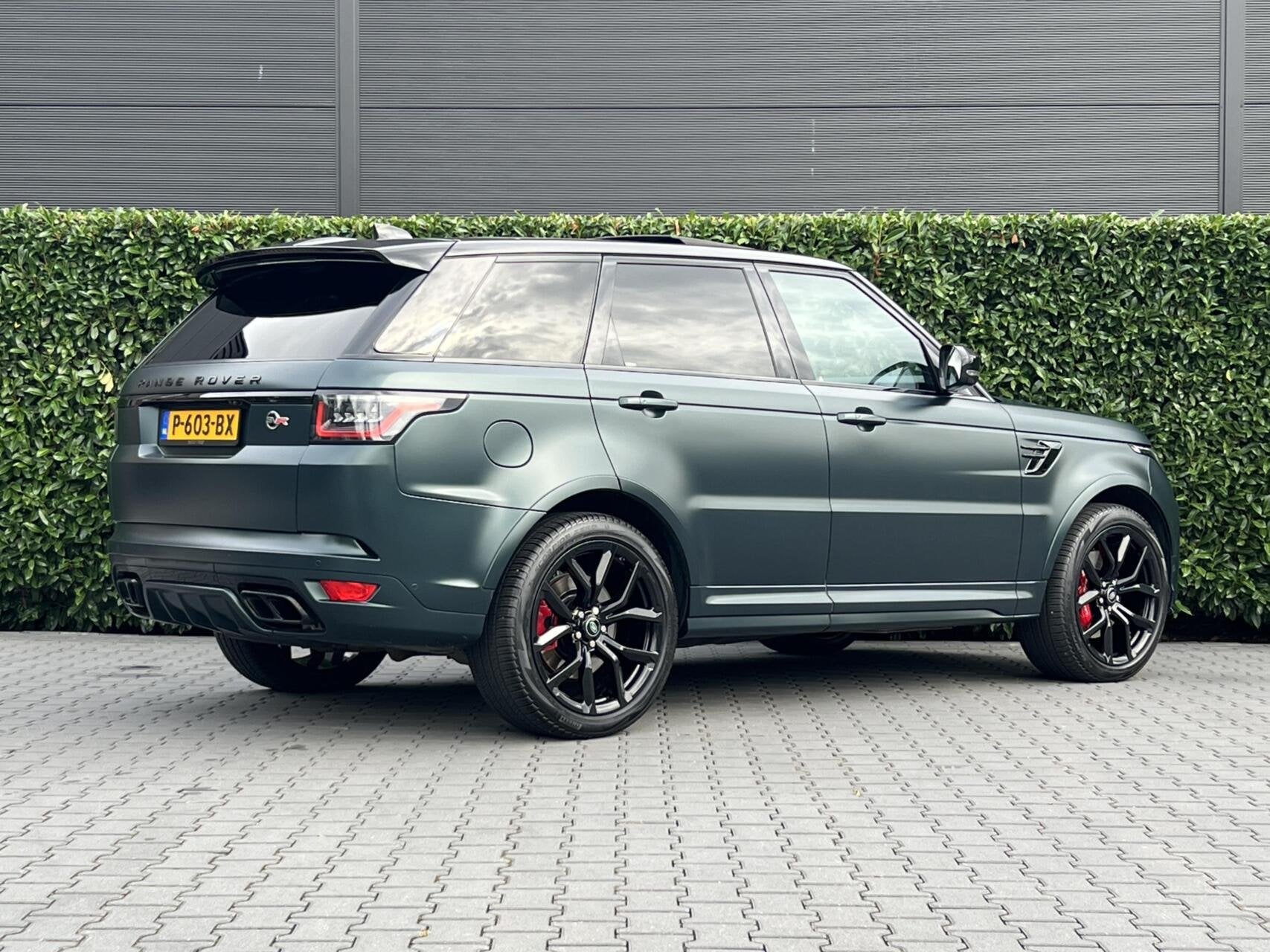 Land Rover Range Rover Sport P575 SVR Carbon Edition, SV BES, Auto's, Automaat, 3000 kg, Leder, Bedrijf