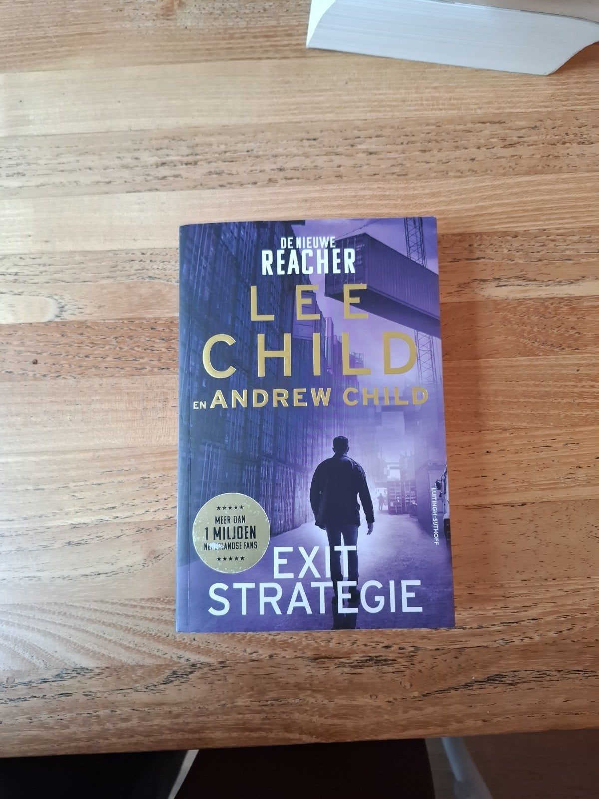 De Nieuwe Reacher: Exit Strategie - Lee Child & Andrew Child, Boeken, Ophalen of Verzenden, Gelezen, Lee Child en Andrew Child