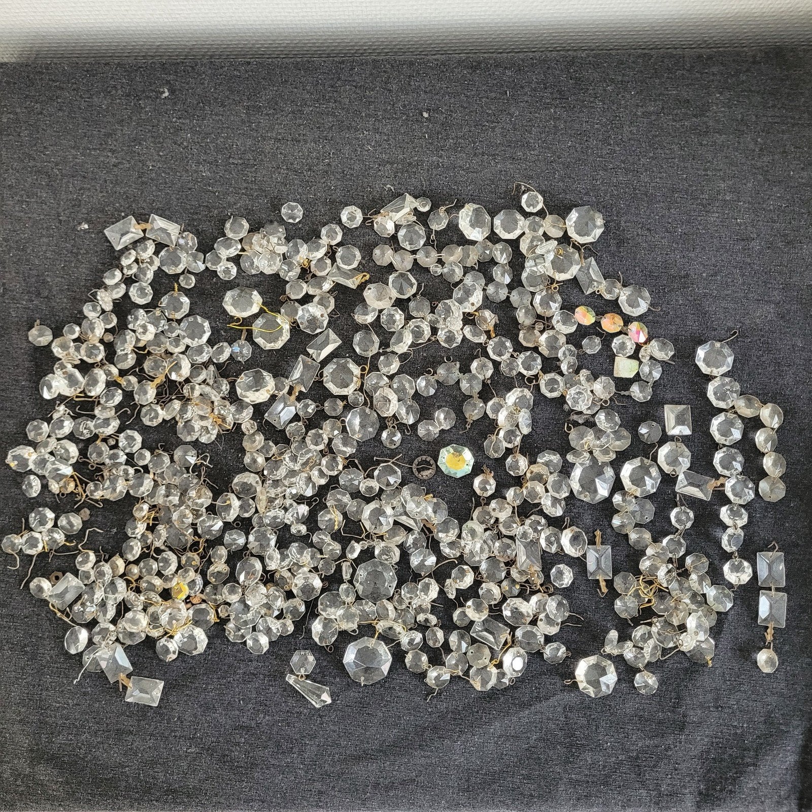 partij verzameling pegels diamant onderdelen kroonluchter 03, Ophalen of Verzenden, Gebruikt, Glas