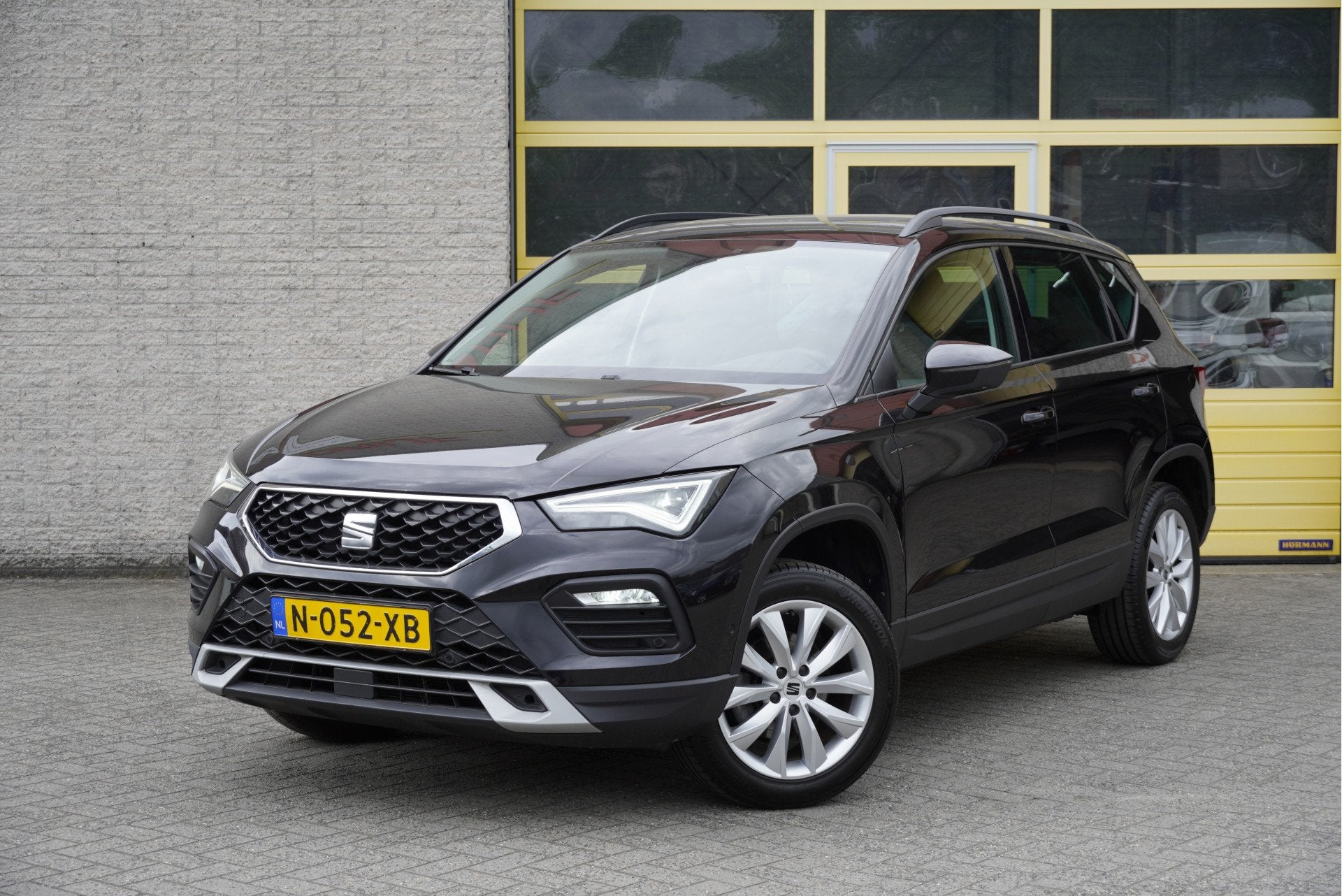 SEAT Ateca 1.0 TSI Style Business Intense BJ2022 Lmv 17" | L, Voorwielaandrijving, Ateca, Zwart, Origineel Nederlands
