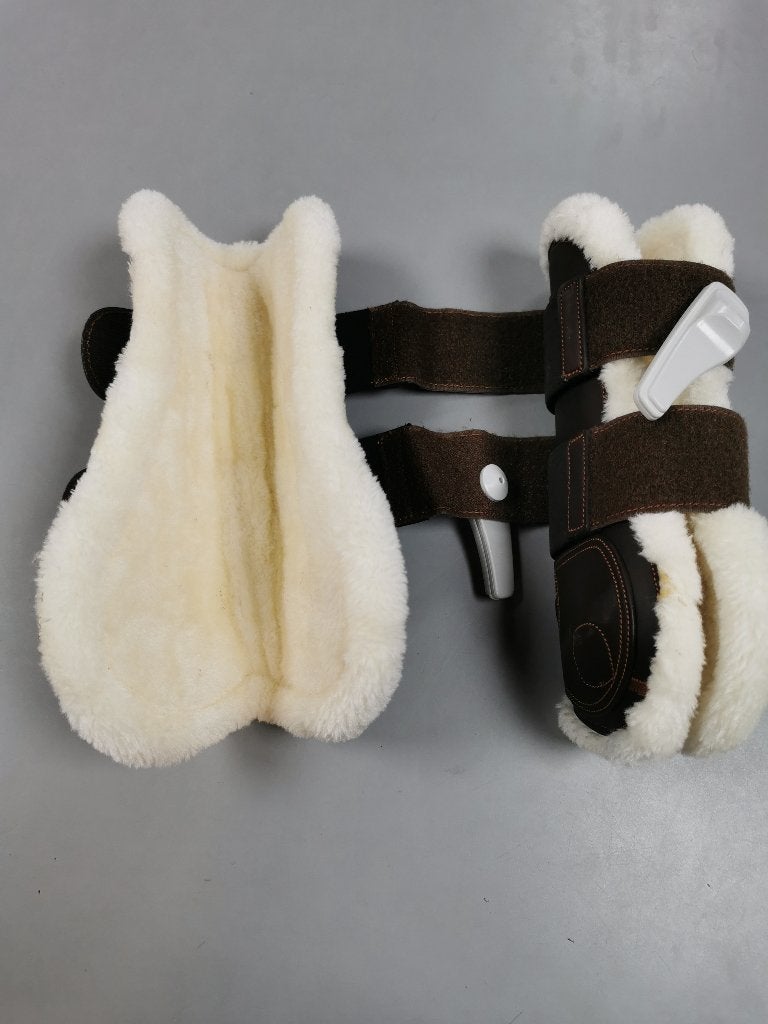Peesbeschermers Lemieux full leer met bont, Lemieux, Info@ruitersportruinen.nl, Full, Beenbeschermers