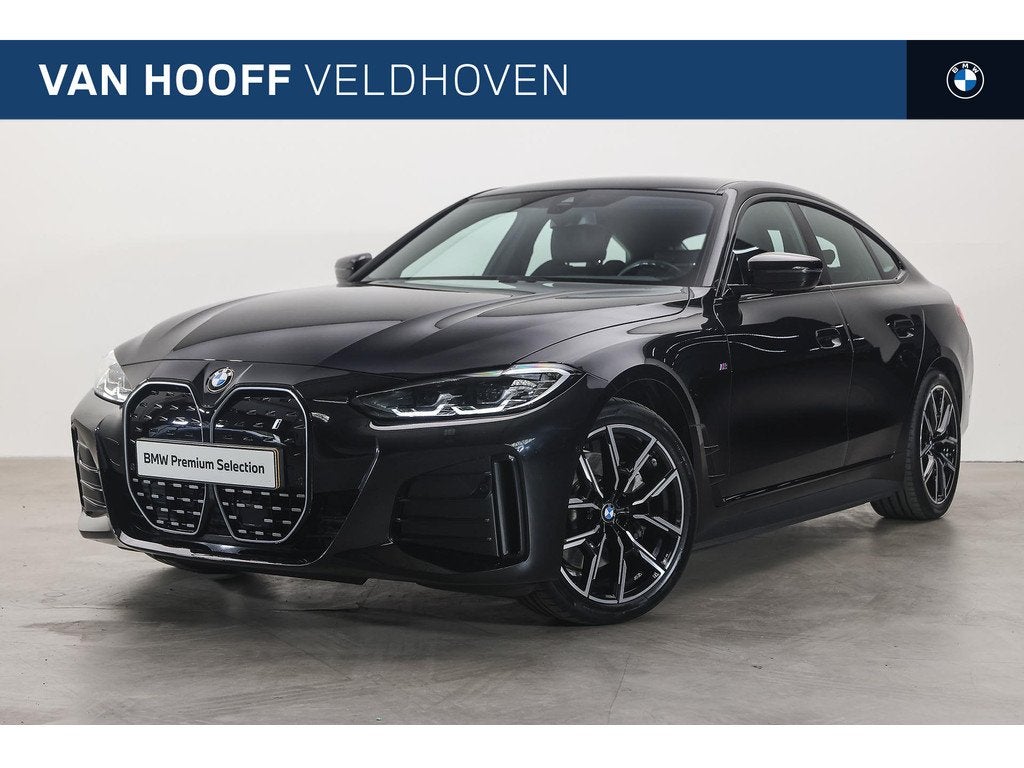 BMW i4 eDrive40 M Sport / Parking Assistant / Widescreen Dis, Auto's, BMW, Achterwielaandrijving, Gebruikt, Zwart, 576 km