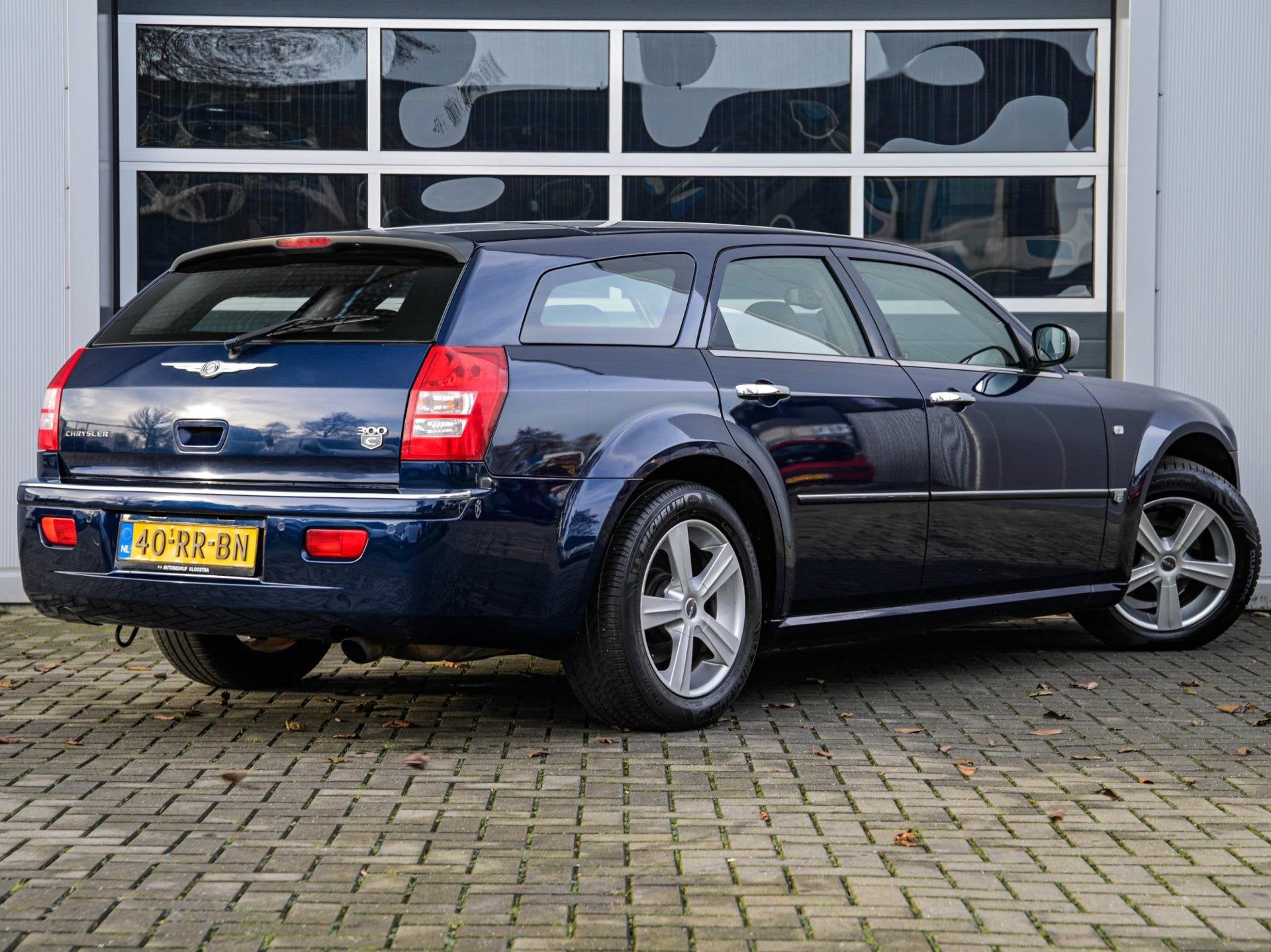 Chrysler 300C Touring 3.5 V6 | Leder | Xenon | Navi | Cruise, Auto's, Chrysler, Automaat, Gebruikt, Blauw, 1760 kg