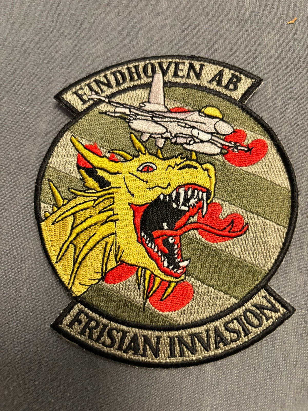 Eindhoven AB F-16 Frisian Invasion embleem, Verzenden, Luchtmacht, Nederland, Embleem of Badge