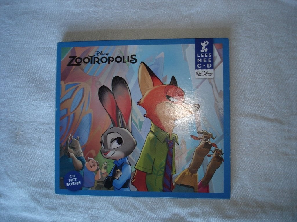 Zootropolis lees mee C.D  walt disney cd + boekje, Ophalen, Zo goed als nieuw, Overige genres
