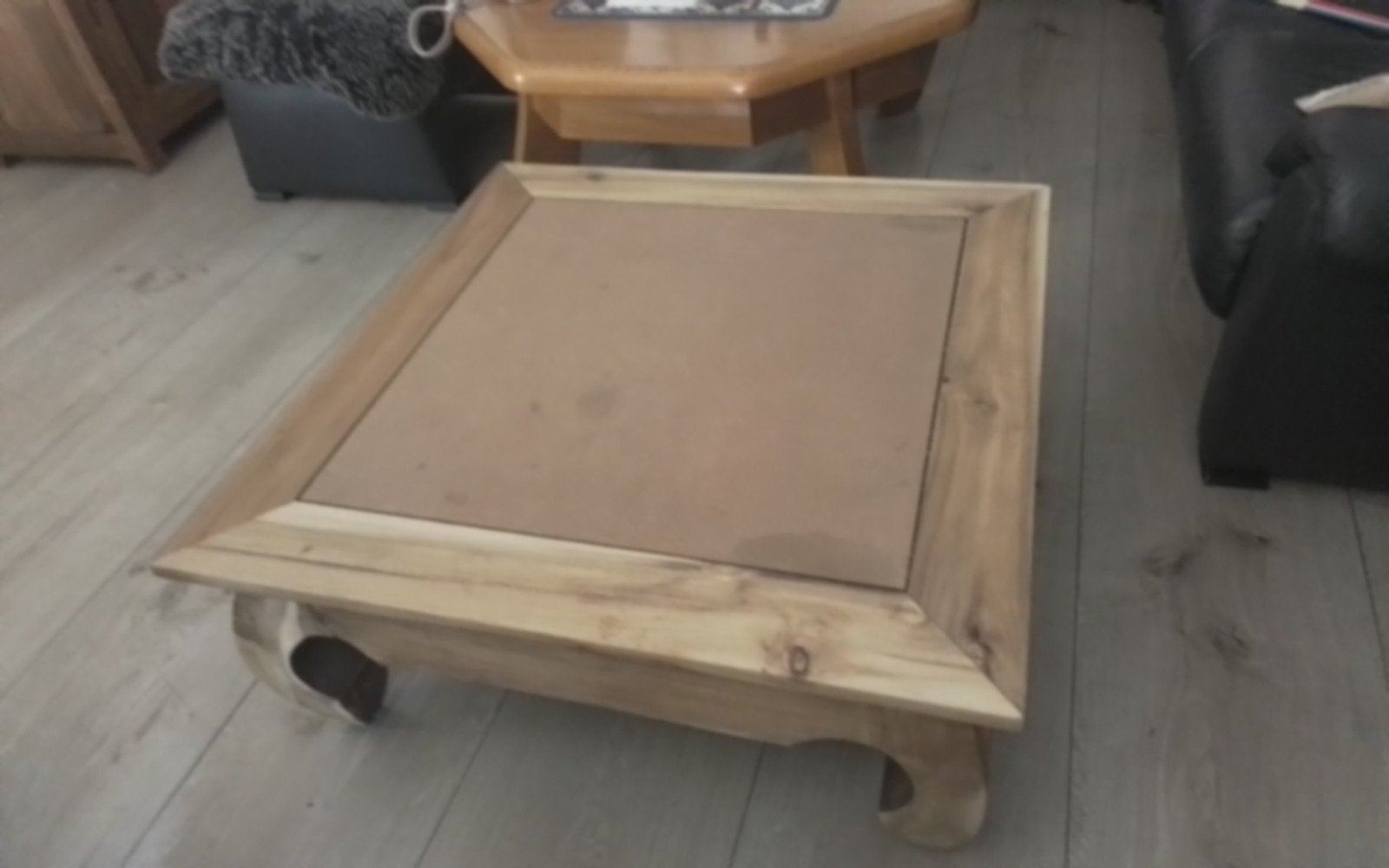 Te koop opium salon tafel 80 bij 80  in nette staat, Huis en Inrichting, Ophalen, Gebruikt, Barok, Teakhout