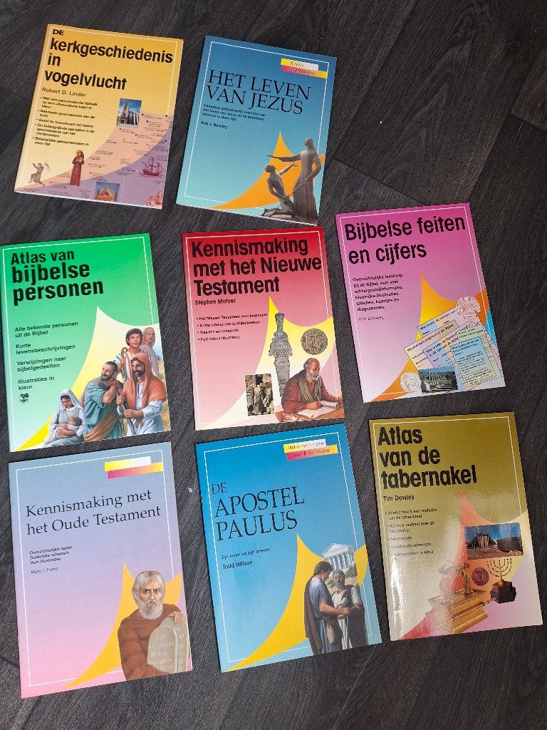 Boekjes, Ophalen of Verzenden, Zo goed als nieuw
