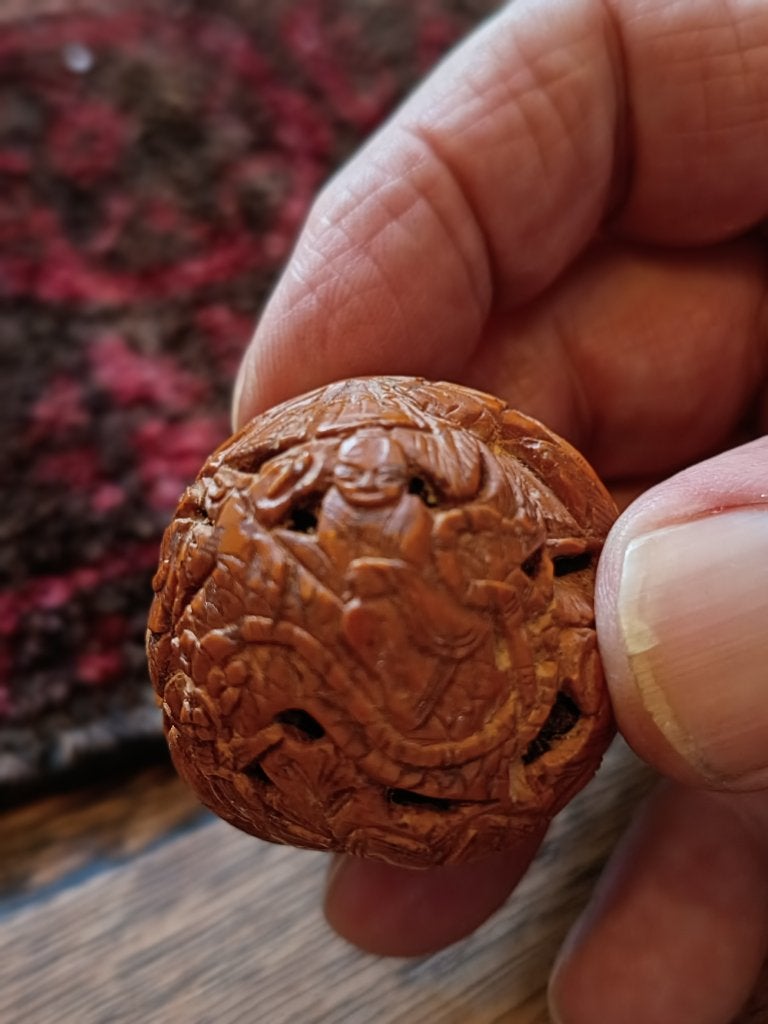 Antiek Chinees gesneden walnoot, Antiek en Kunst, Ophalen of Verzenden