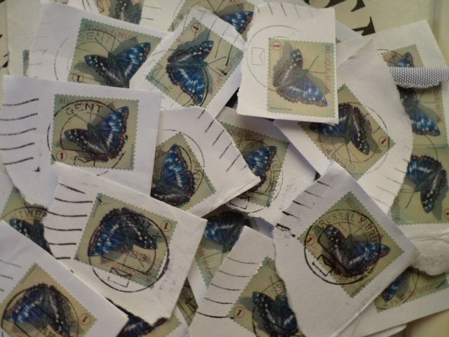 250 x vlinders Belgie op papier gestempeld, Postzegels en Munten, Postzegels | Europa | België, Ophalen of Verzenden, Gestempeld