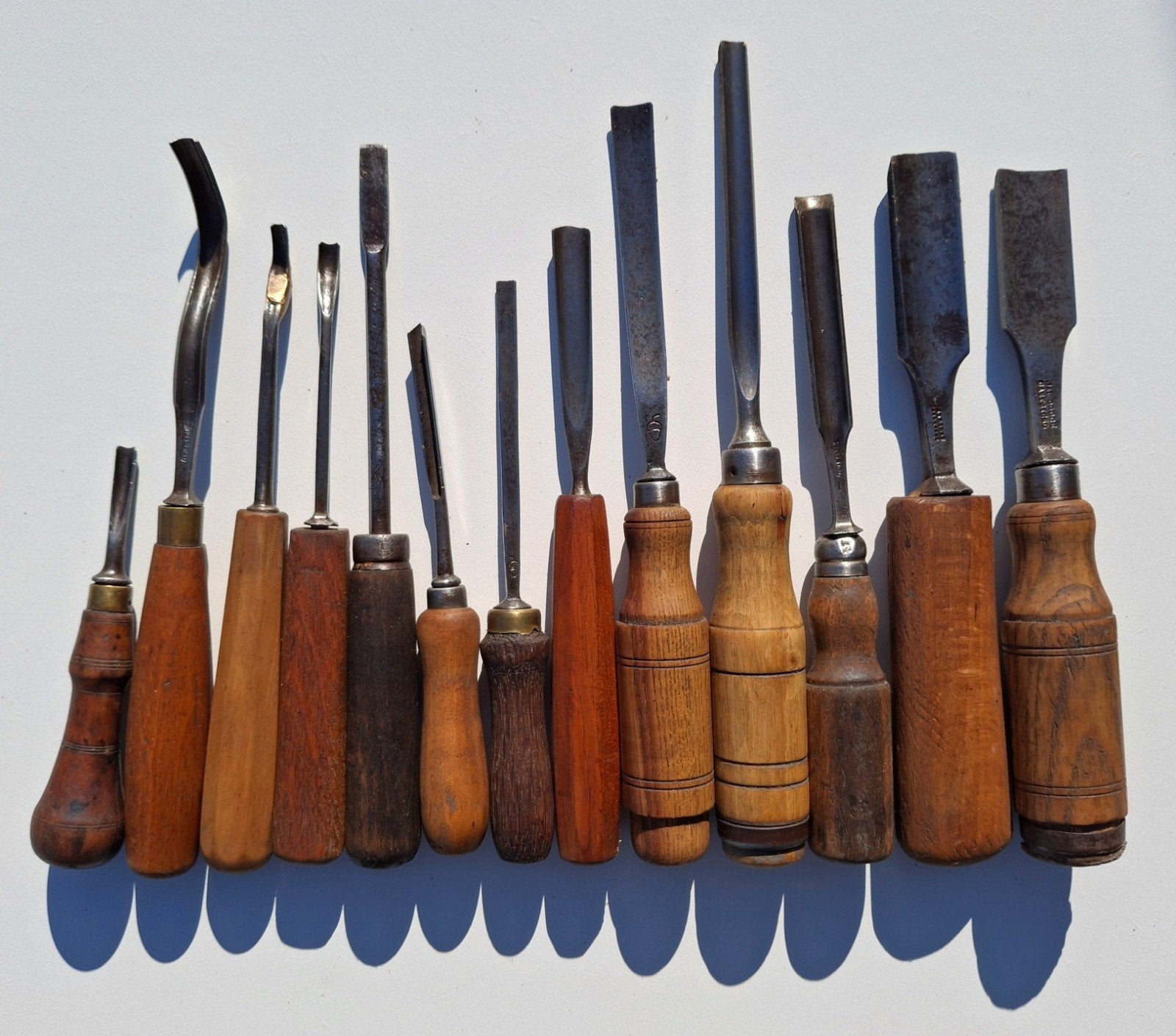 PARTIJ OUDE EN ANTIEKE GUTSEN - Diverse maten en merken, Antiek en Kunst, Antiek | Gereedschap en Instrumenten, Ophalen of Verzenden