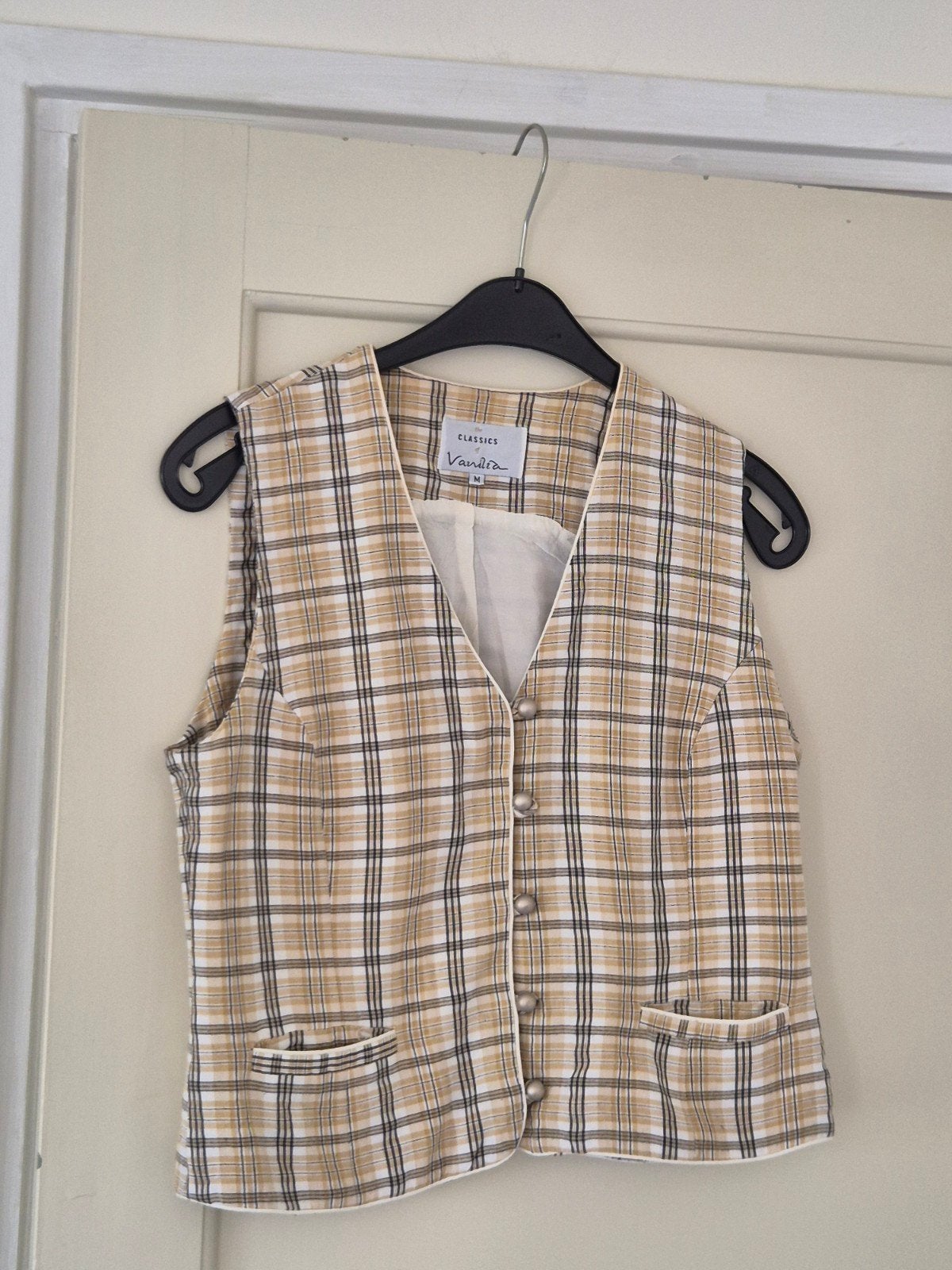 Vanilia gilet maat m met een leuk ruitpatroon, Kleding | Dames, Bodywarmers, Maat 38/40 (M), Vanilia, Zwart, Ophalen of Verzenden