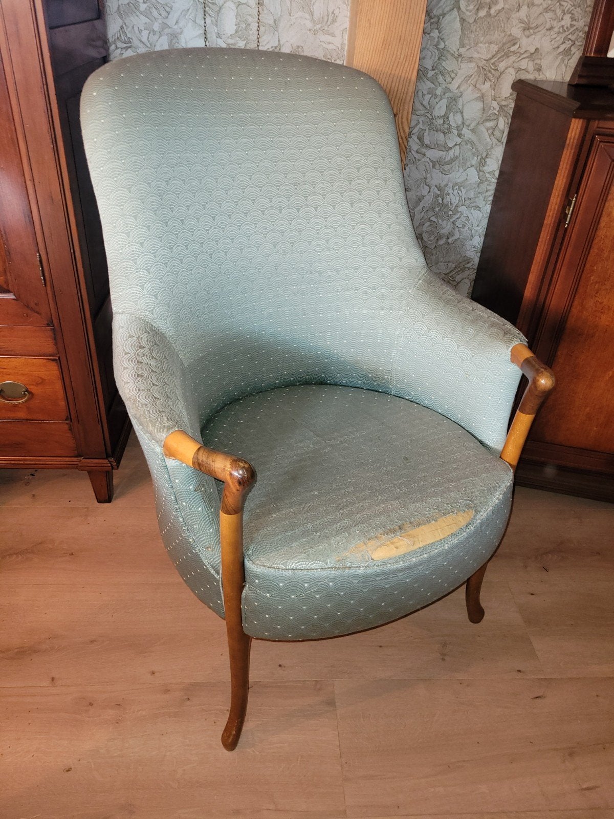 Giorgetti Progetti Fauteuil - Design Klassieker (Opknapper), Ophalen, Gebruikt, 75 tot 100 cm, 75 tot 100 cm