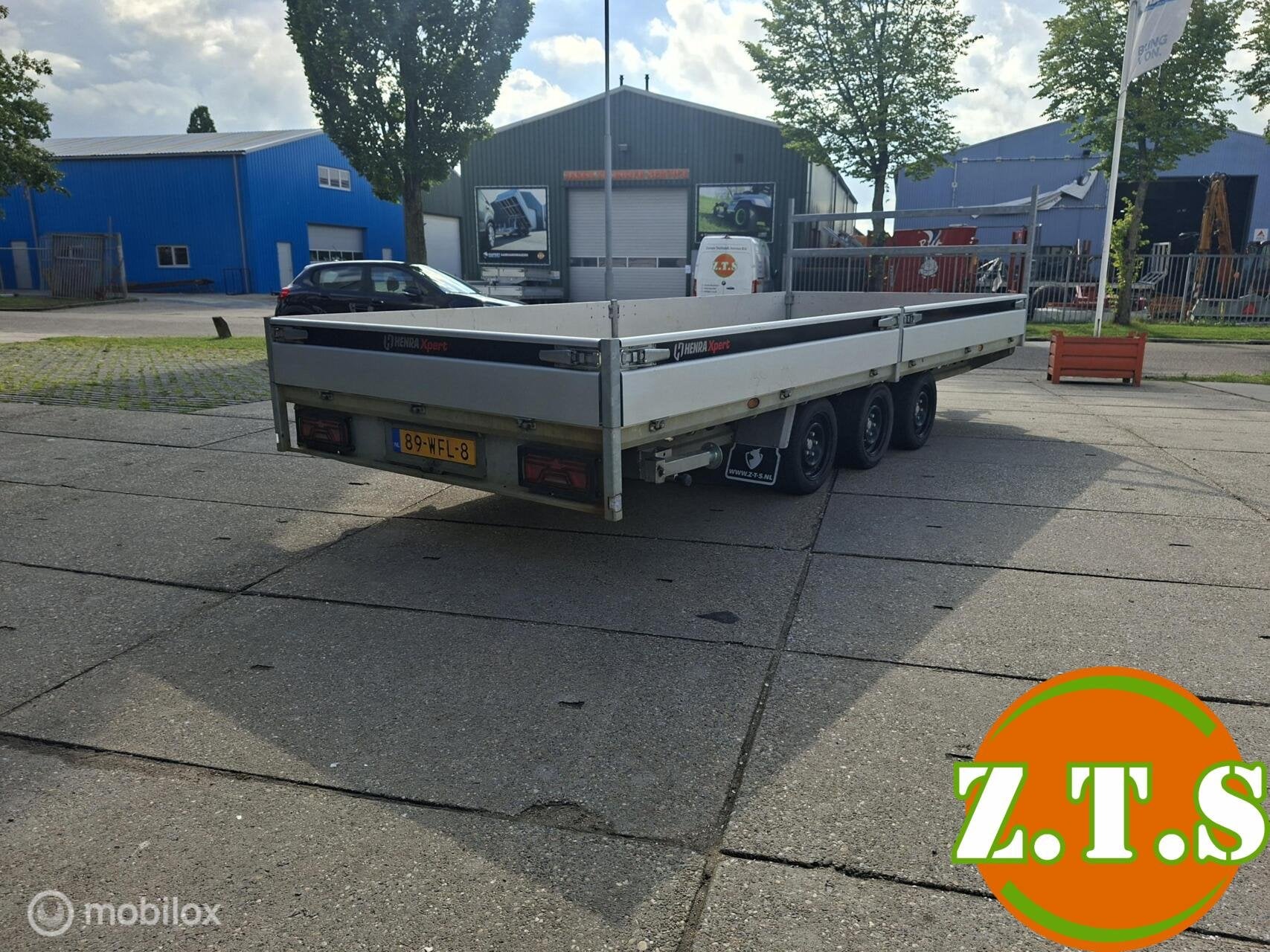 Henra 3 asser plateauwagen, 3500 kg met rijplaten, Gebruikt