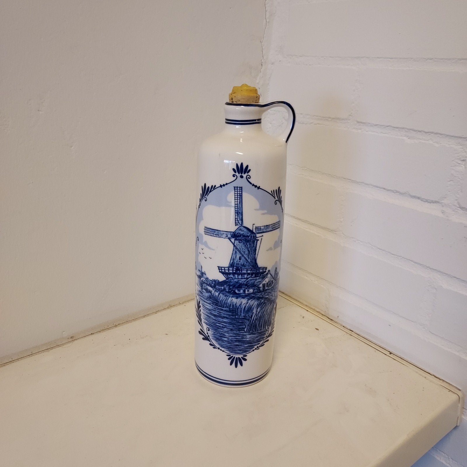 Boch Franse Bloemen en Delfts Blauw flessen en kopjes, Antiek en Kunst, Ophalen of Verzenden