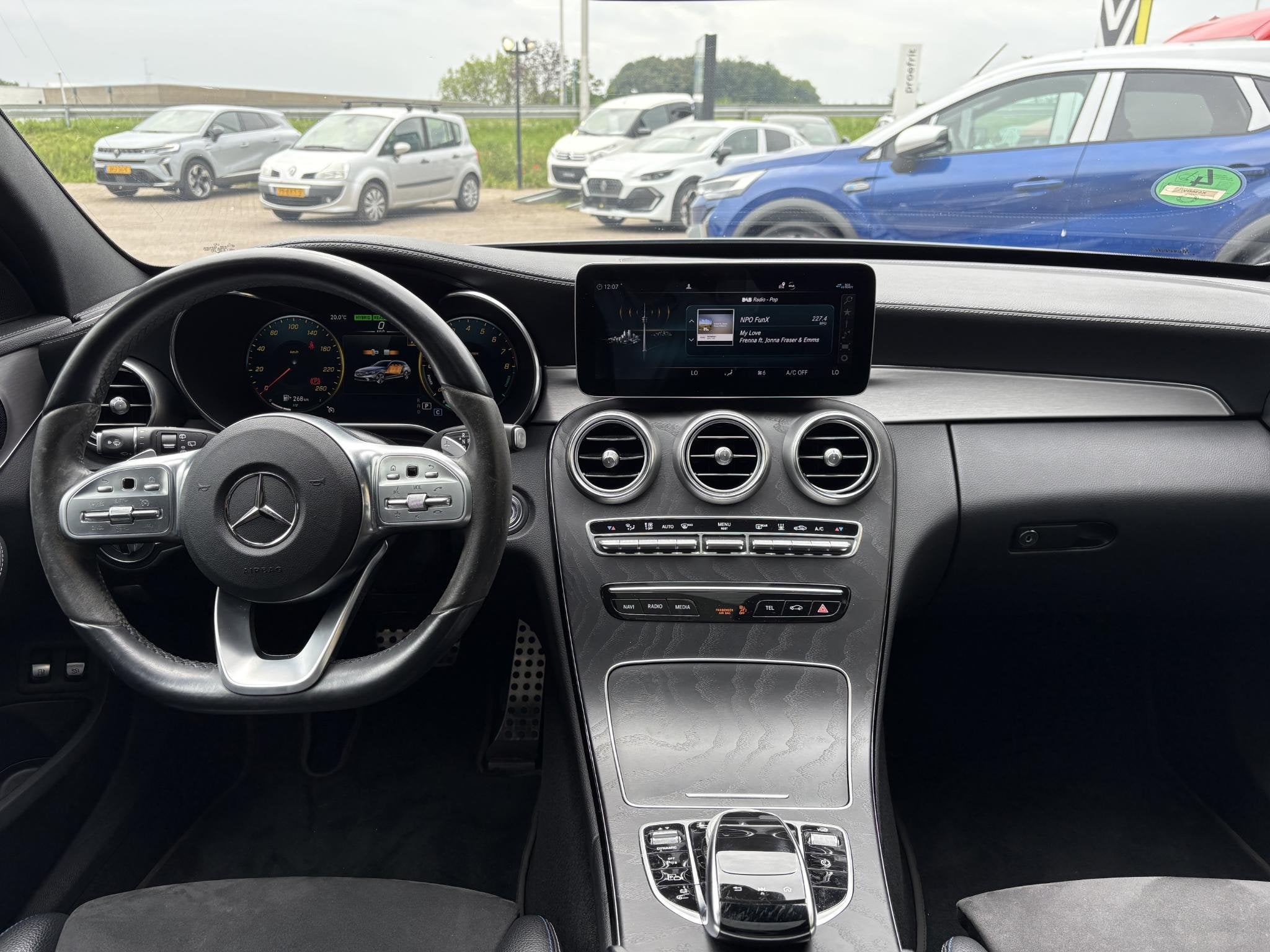 Mercedes-Benz C-klasse Estate 300 e Business Solution AMG |, Auto's, Automaat, 320 pk, Leder en Stof, Hybride Elektrisch/Benzine