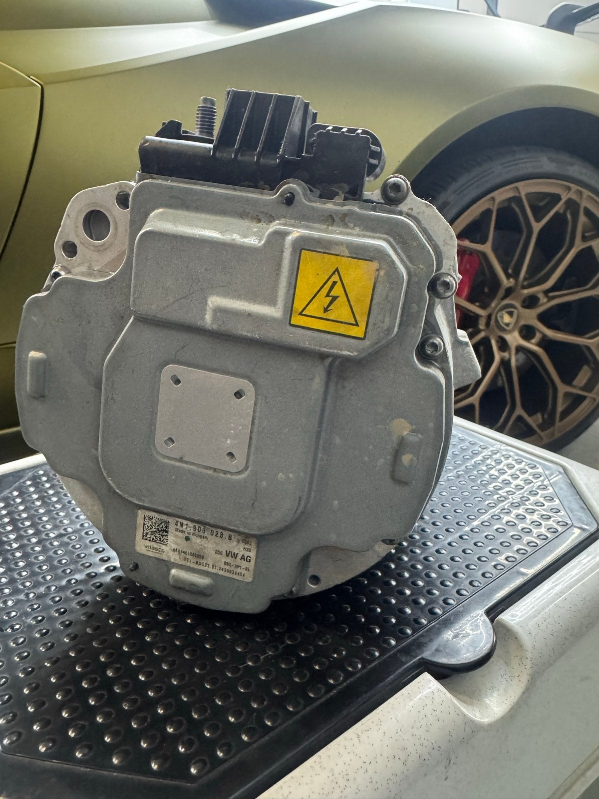 Dynamo 48V Audi RS6 RSQ8 C8 4N1903028B 47433 km, Auto-onderdelen, Motor en Toebehoren, Ophalen of Verzenden, Gebruikt, Audi