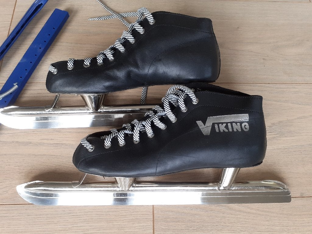 Hoge geslepen Viking schaatsen maat 38 zgan, Sport en Fitness, Viking, Ophalen of Verzenden, Zo goed als nieuw, Noren