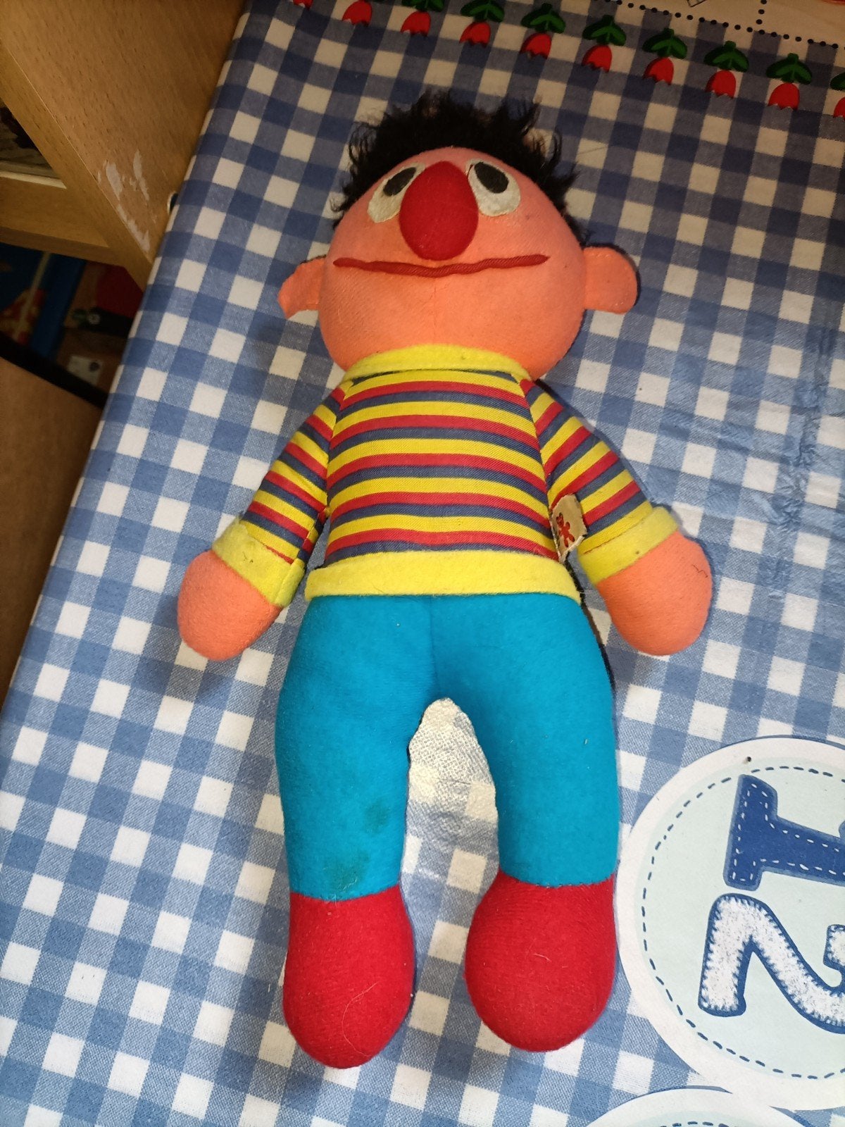 Oude Ernie knuffel uit 1983 Berengoed, Ophalen of Verzenden, Zo goed als nieuw, Overige typen