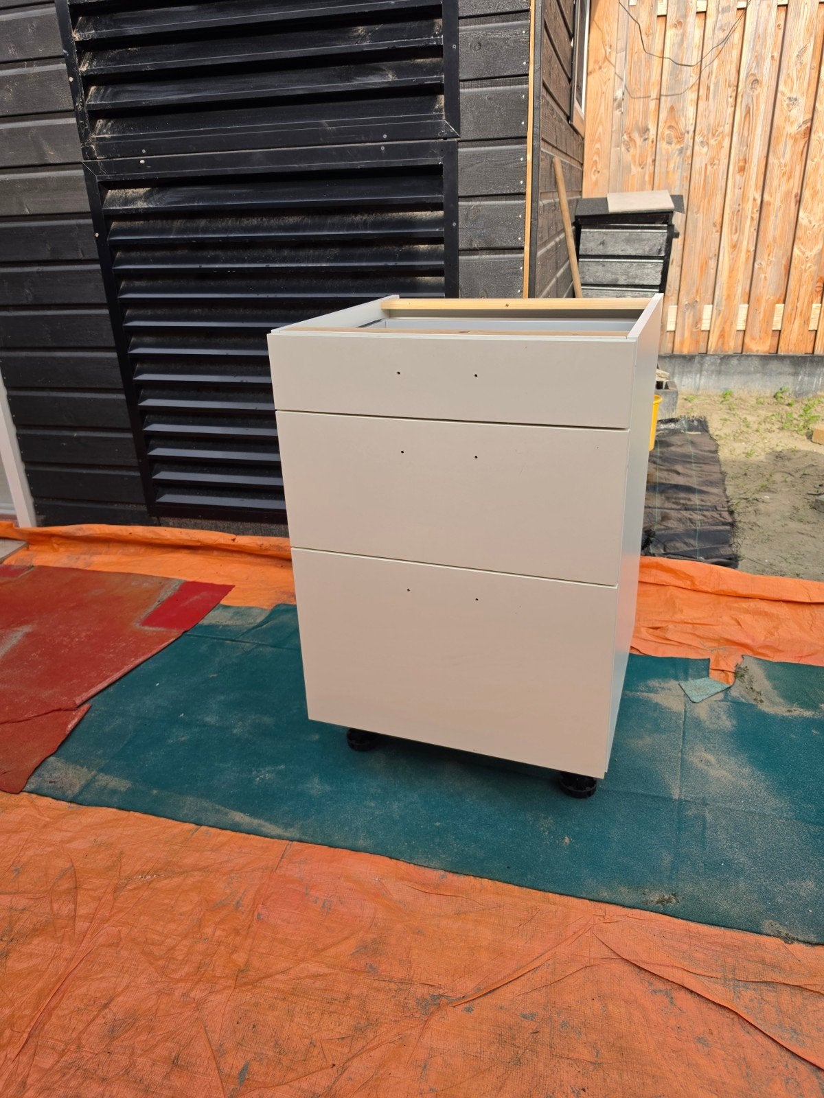 Crème/wit keukenkastje 60 cm – 3 ruime lades – verstelbaar, Huis en Inrichting, Ophalen, Minder dan 50 cm, Nieuw, 3 of 4 laden