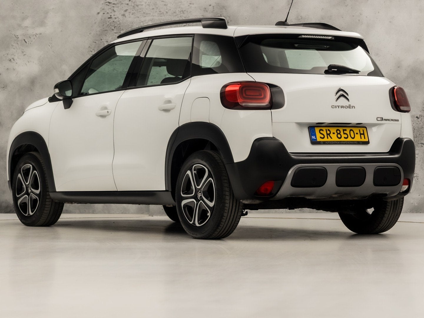 Citroën C3 Aircross 1.2 PureTech S&S Sport 110Pk (APPLE CAR, Auto's, Voorwielaandrijving, 12 maanden, Gebruikt, 1199 cc